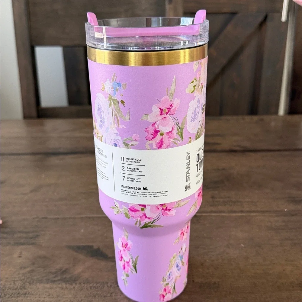 Stanley x‎ LoveShackFancy Quencher Flowstate Tumbler 40oz HAPPY THOUGHTS PURPLE